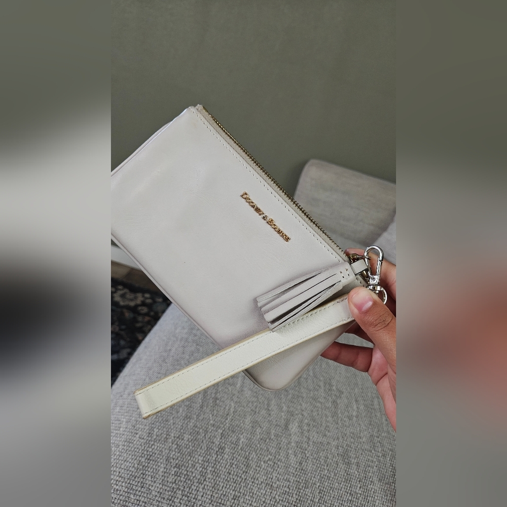 Dooney & Bourke Women's Wristlet